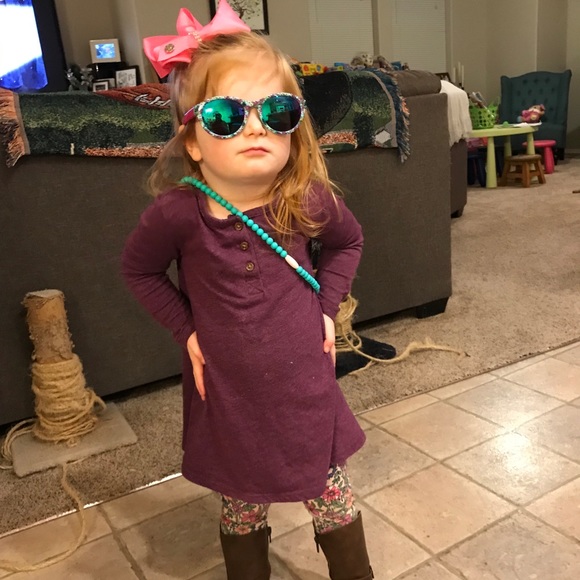 Meet your Posher, Gina - Picture 3 of 5